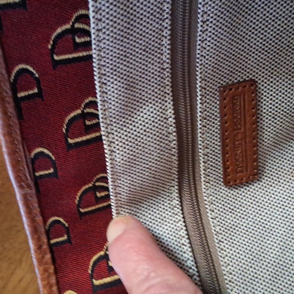 Dooney & Bourke Maroon Satchel - Picture 14 of 16